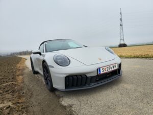 Eslebedasauto Porsche 911 Targa 4 GTS T-Hybrid