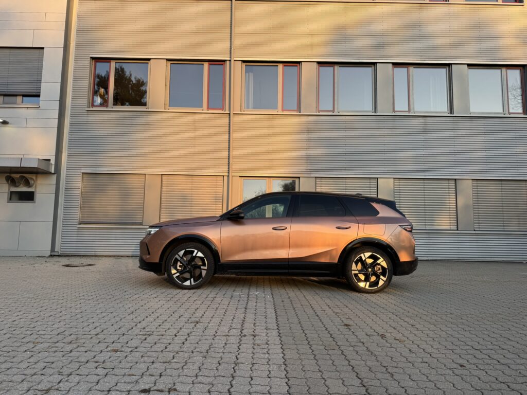 Opel Grandland Electric_Eslebedasauto.at