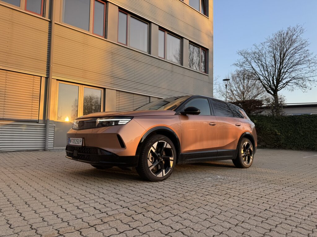 Opel Grandland Electric_Eslebedasauto.at