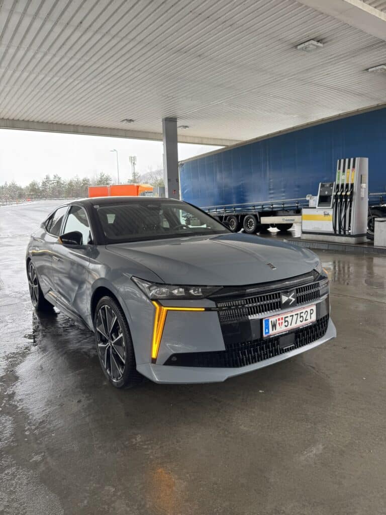 DS N°4 Plug-in-Hybrid